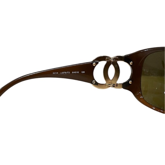 CHANEL CC Logo Sunglasses - Picture 4 of 5
